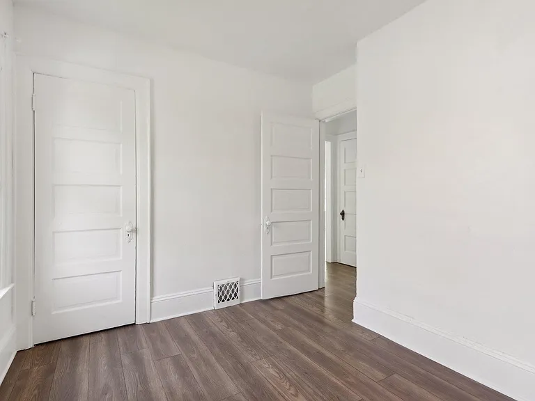 513 N 50th St #515 — Photo 20
