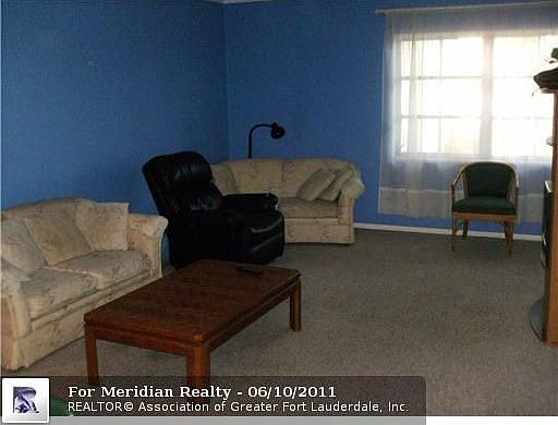 2nd image of 2424 17th Street Cswy APT 306