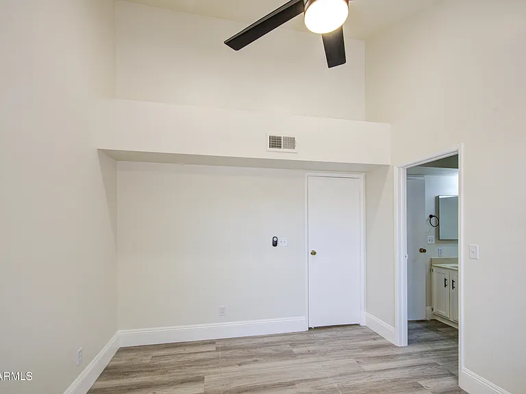 2019 W Lemon Tree Pl — Photo 35