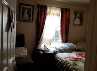 1703 Gloucester Ct, Freehold, NJ 07728