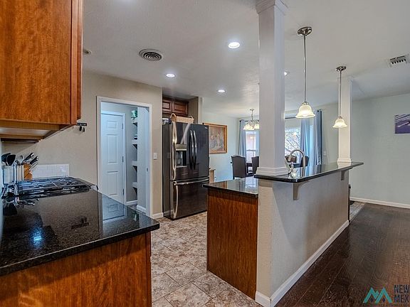 4th image of 1817 Courtland Cir
