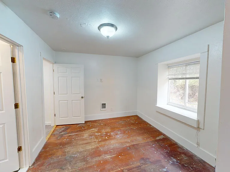 721 Ranch House Ln — Photo 12