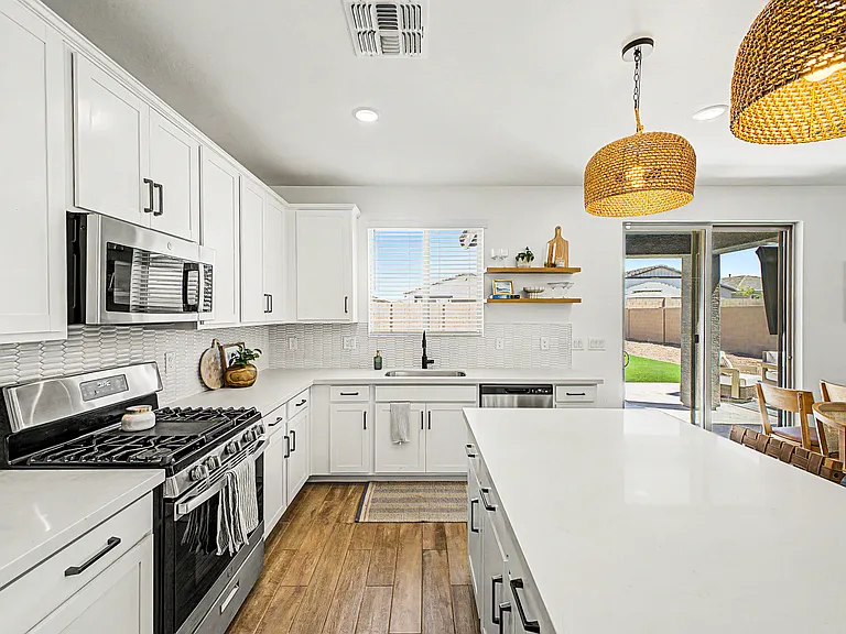 7598 W Smoketree Dr — Photo 15