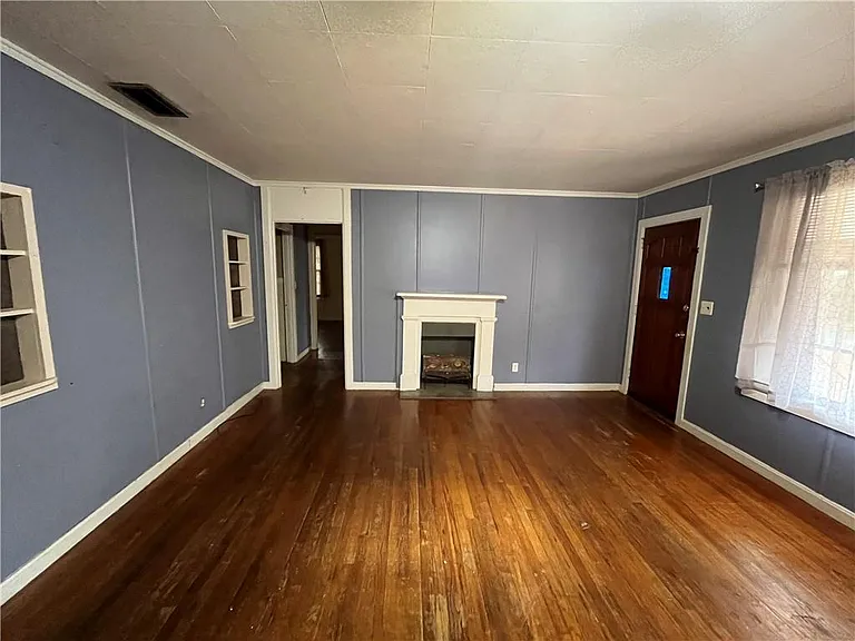 101 Grant St — Photo 3