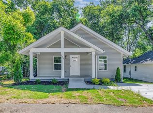 110 McDade St, Greenville, SC 29611