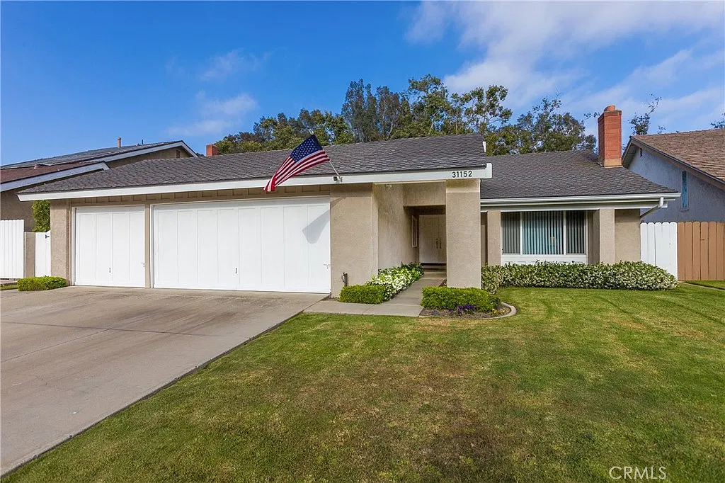 4 bed, 2040 sqft, $6,995 — Photo 1