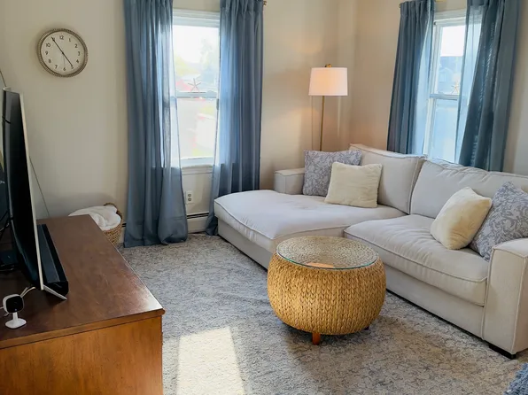 6 3rd St #2, Norwalk, CT 06855