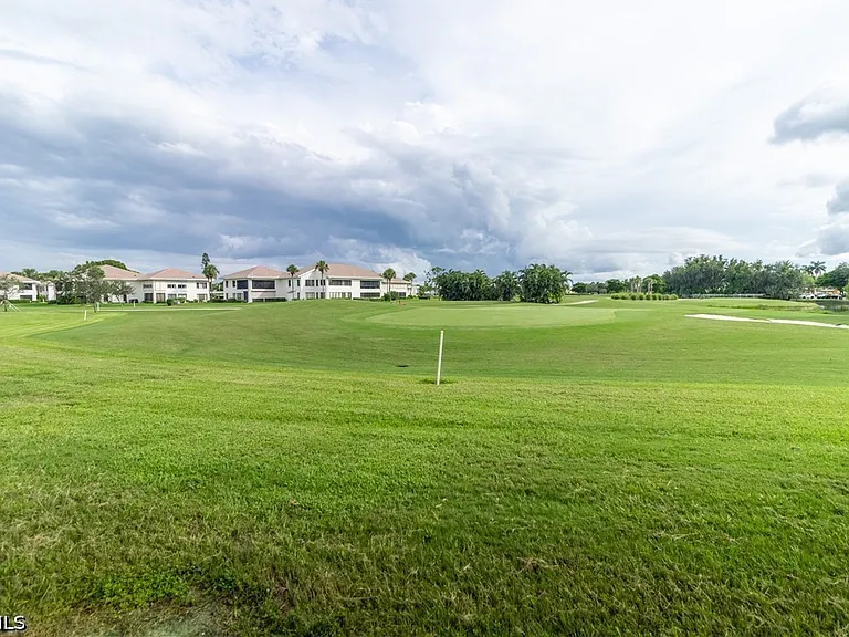 1580 Pine Valley Dr #103 — Photo 9