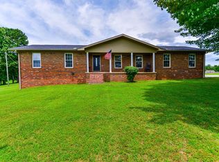 336 Lincoln Rd, Fayetteville, TN 37334