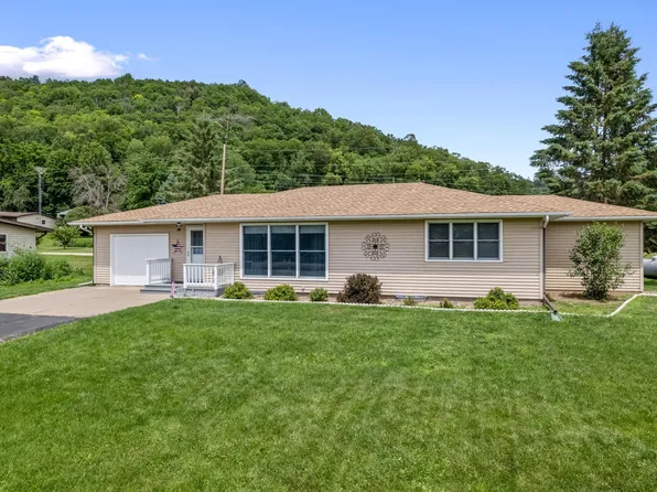 S1576 Lake St, Alma, WI 54610
