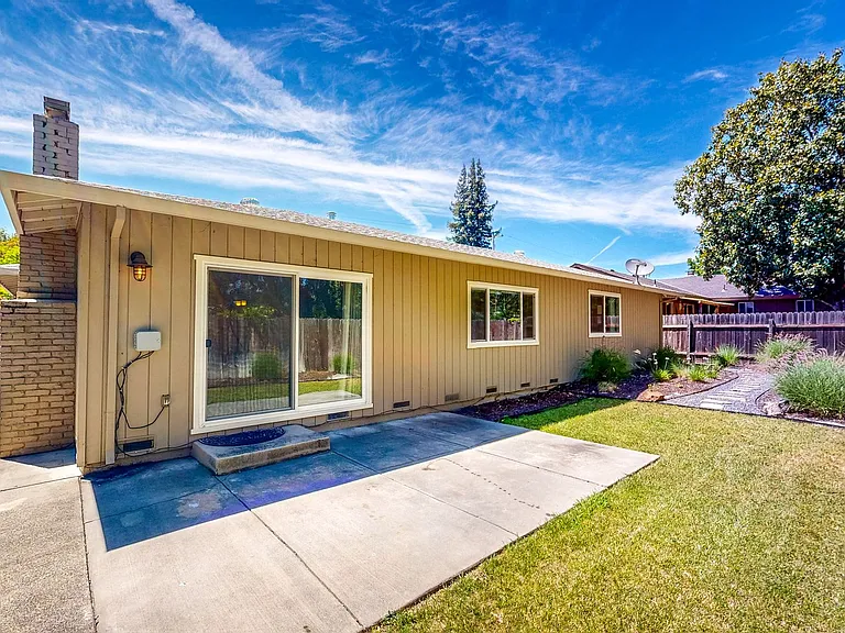 2146 Rivera Dr — Photo 54