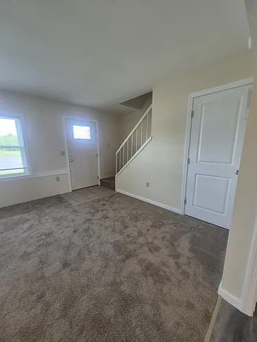 122 Adams Dr #4 Photo 1