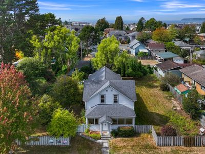 869 Harrison Avenue, Blaine, WA, 98230