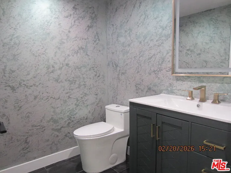 2615 Woodstock Ln — Photo 8