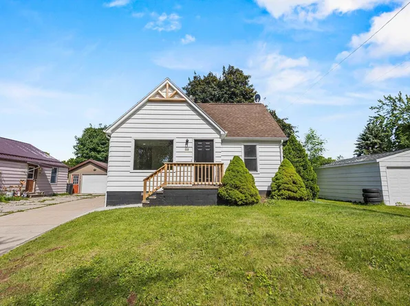 316 Lee St, Denmark, WI 54208