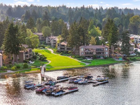 4030 W Lake Sammamish Pkwy NE #F-1, Redmond, WA 98052