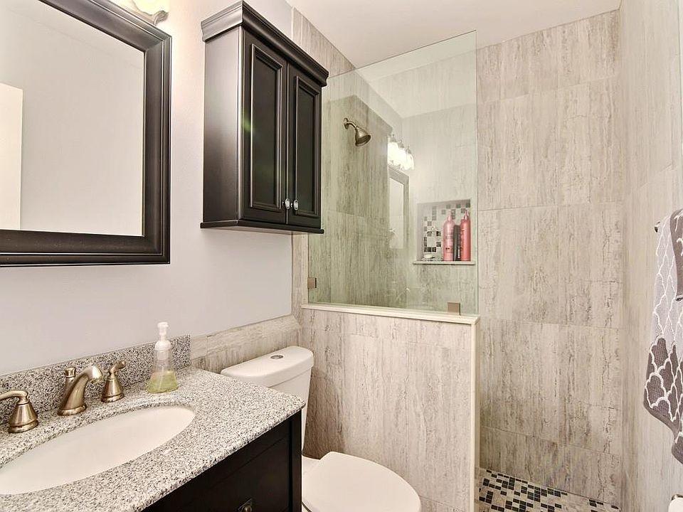 1st image of 3 Vista Palm Ln APT 201