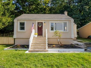 85 Frances Ave, Stanhope, NJ 07874