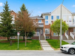 137 Eye Bright Cres, Ottawa, ON K1V 2K5