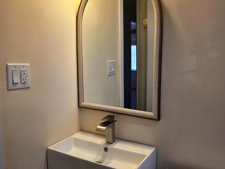 435 E Drachman St — Photo 19