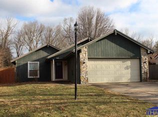 1380 S Garden Dr, Terre Haute, IN 47802