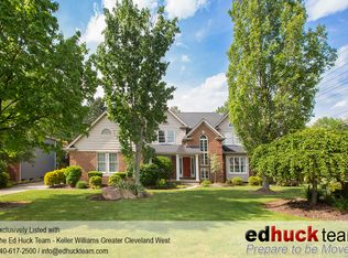 30800 Breckenridge Trl, Westlake, OH