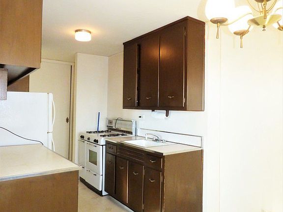 2nd image of 2475 W 16th St APT 15K