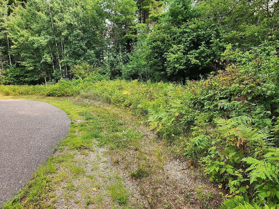 2nd image of On GRAND PINES DRIVE Lot 3