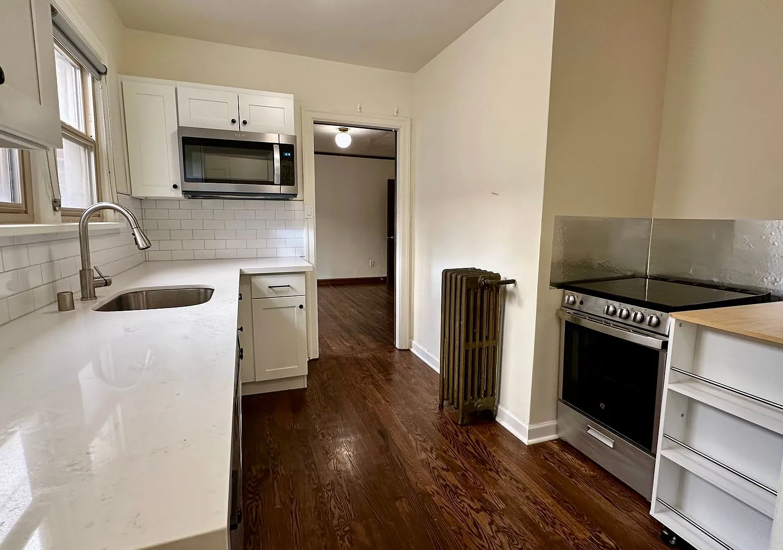Devoe Apartments — Photo 4