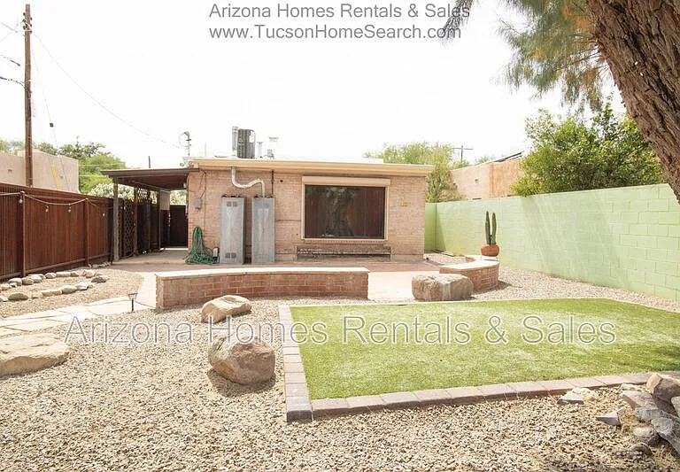 122 N Martin Ave — Photo 15