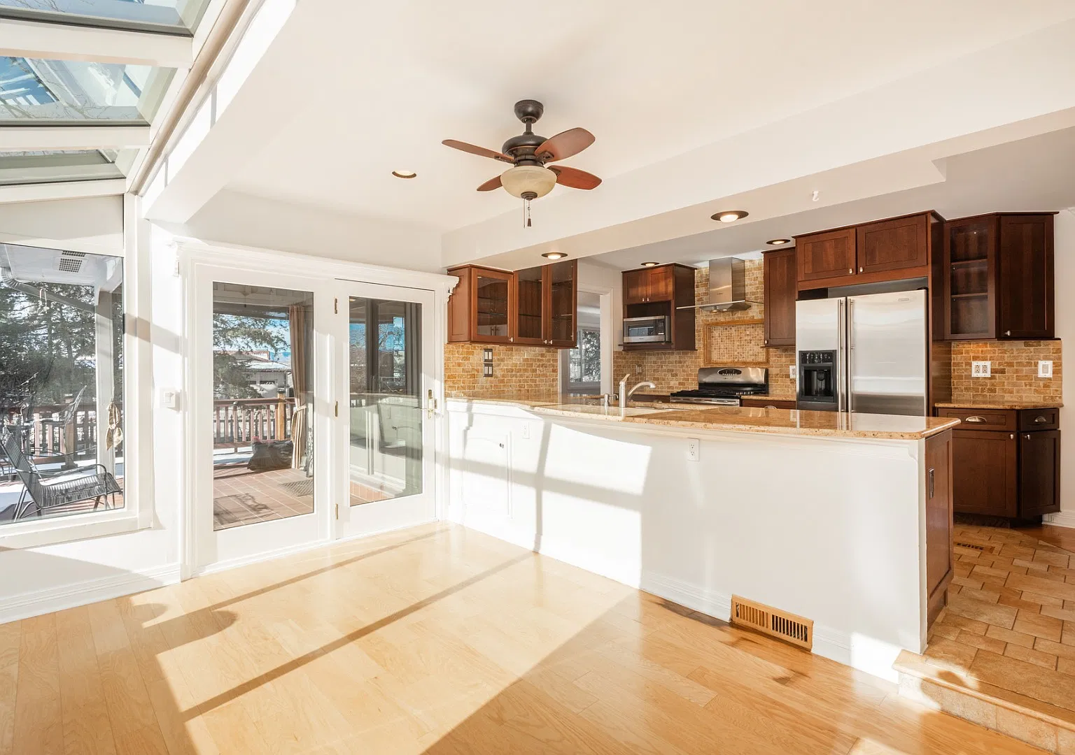 2306 Orchard Ln — Photo 4