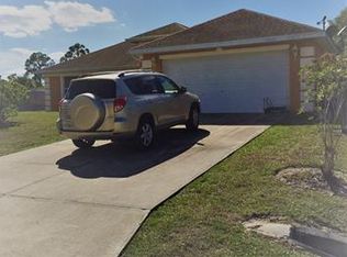 513 Henry Ave, Lehigh Acres, FL 33972
