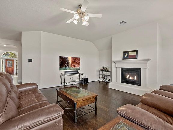4th image of 20306 Fossil Valley Ln