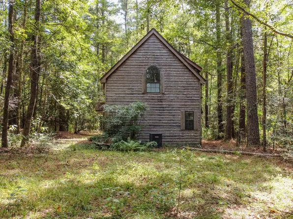 402 Miles Martin Rd, Defuniak Springs, FL 32435