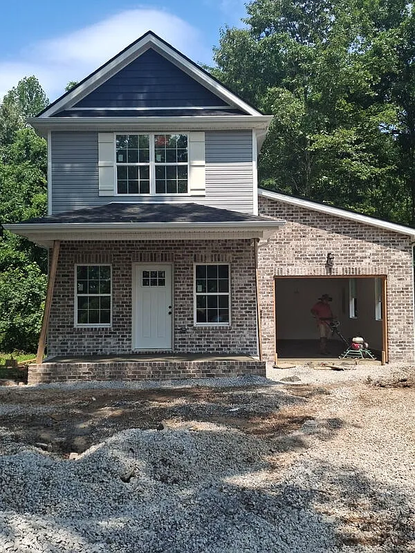 2 bed, 2.5 bath, 1270 sqft, $1,800 — Photo 1