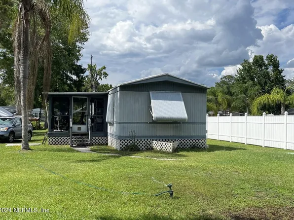 124 EDGEWATER Road, Satsuma, FL 32189