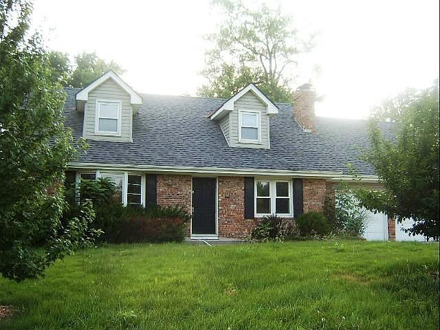 2nd image of 8876 Farley St