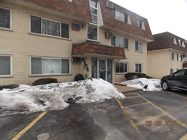 1st image of 8804 Briar Ct