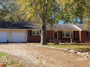 85 Willingham Hill Rd, Tuscumbia, AL 35674