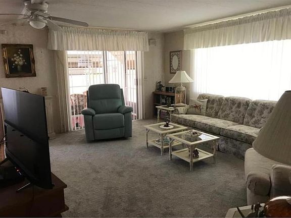 5th image of 162 Oleander St
