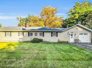 74 Millville St, Salem, NH 03079
