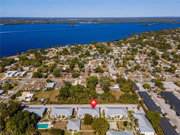 431 Van Buren St APT C8, Fort Myers, FL 33916