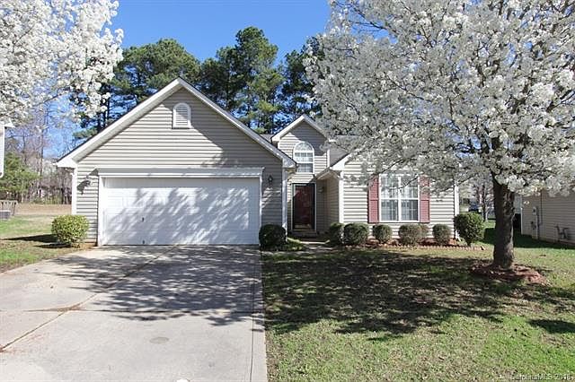 1st image of 566 Chase Brook Dr #2