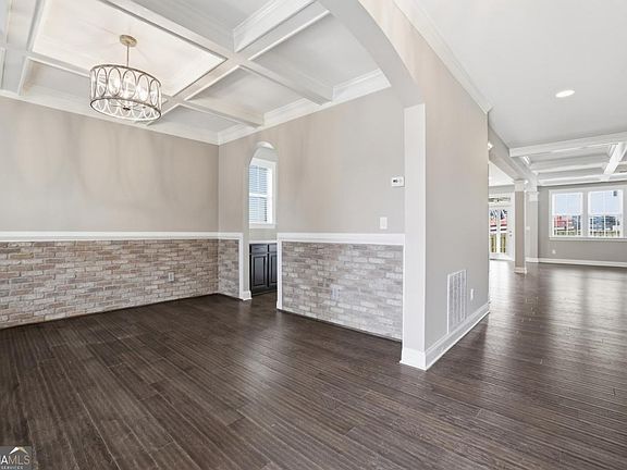 5th image of 409 Aristides Way