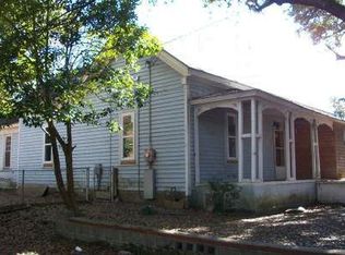 1904 Irwinton Rd, Milledgeville, GA 31061