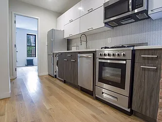 Rented by LDMI Realty Group LLC