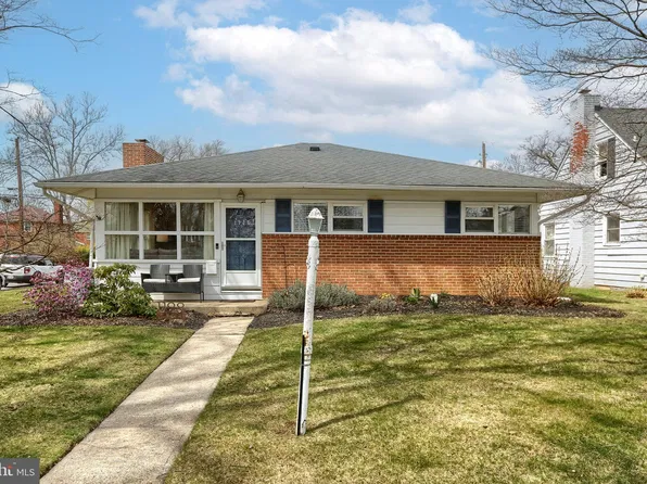 1198 Lowther Rd, Camp Hill, PA 17011