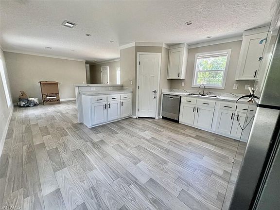4th image of 2257 Costello LN