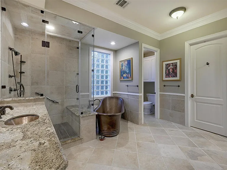 2305 Barton Creek Blvd #29 — Photo 17