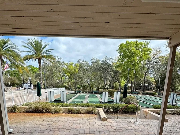 603 W Club Blvd — Photo 25